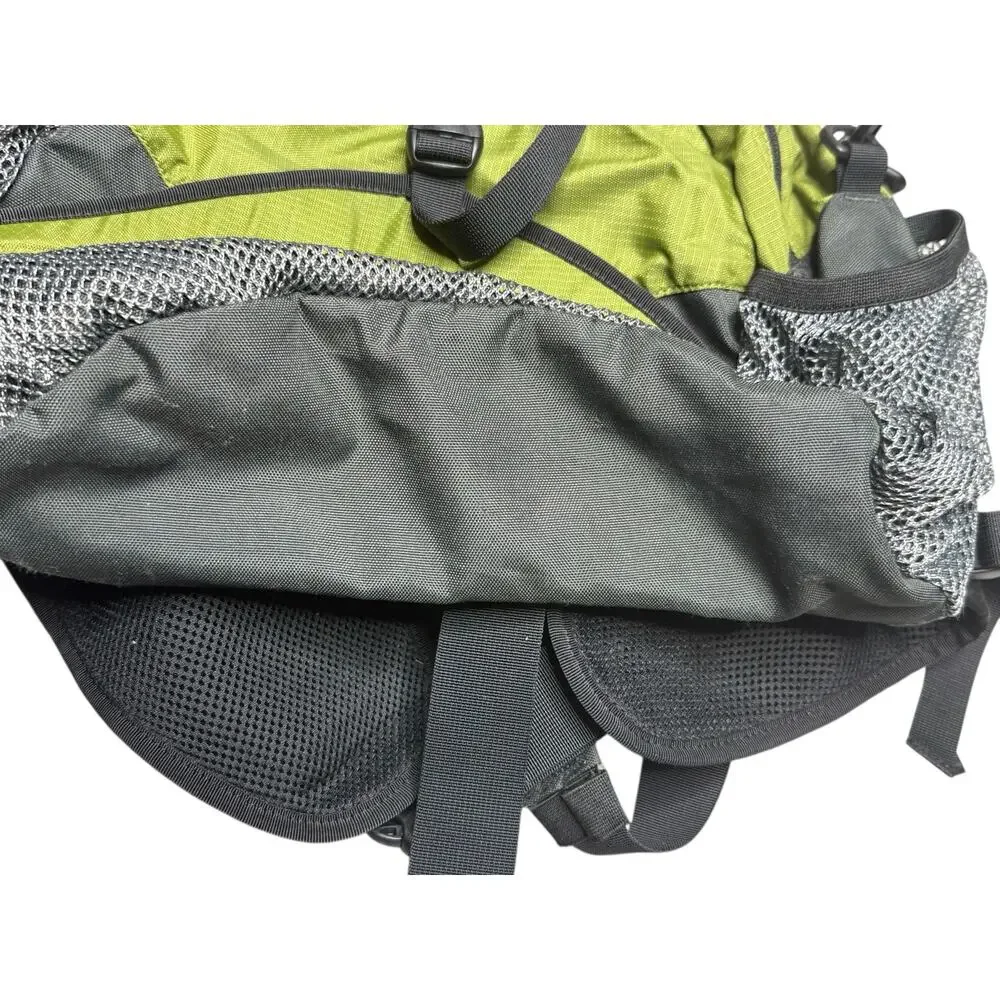 Kelty Kestrel Lumbar Pack Green Chili Charcoal Hiking Bag Gorpcore Outdoors